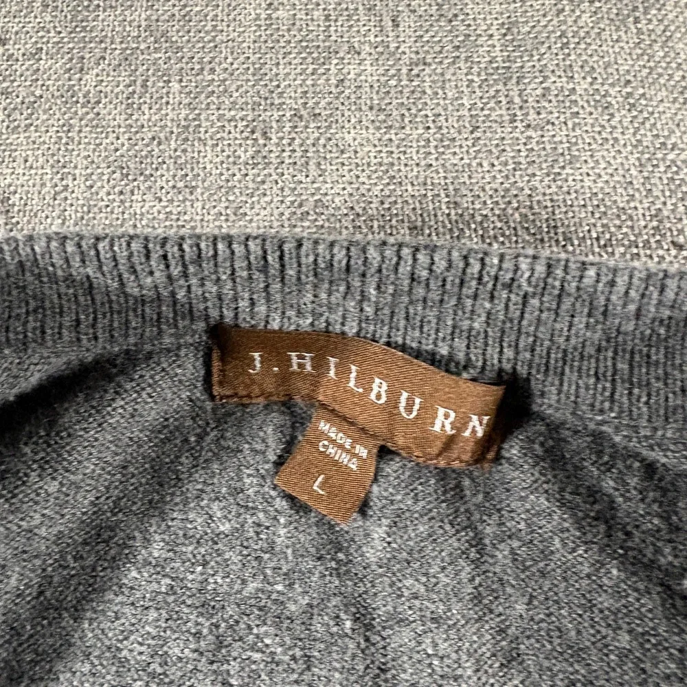 J. Hilburn V-Neck Sweater Mens‎ Large Grey Long Sleeve Pullover Soft Minimalist